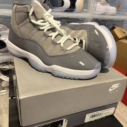 SZ 9.5 BRAND NEW DS COOL GREY 11