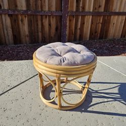 Papasan Footrest