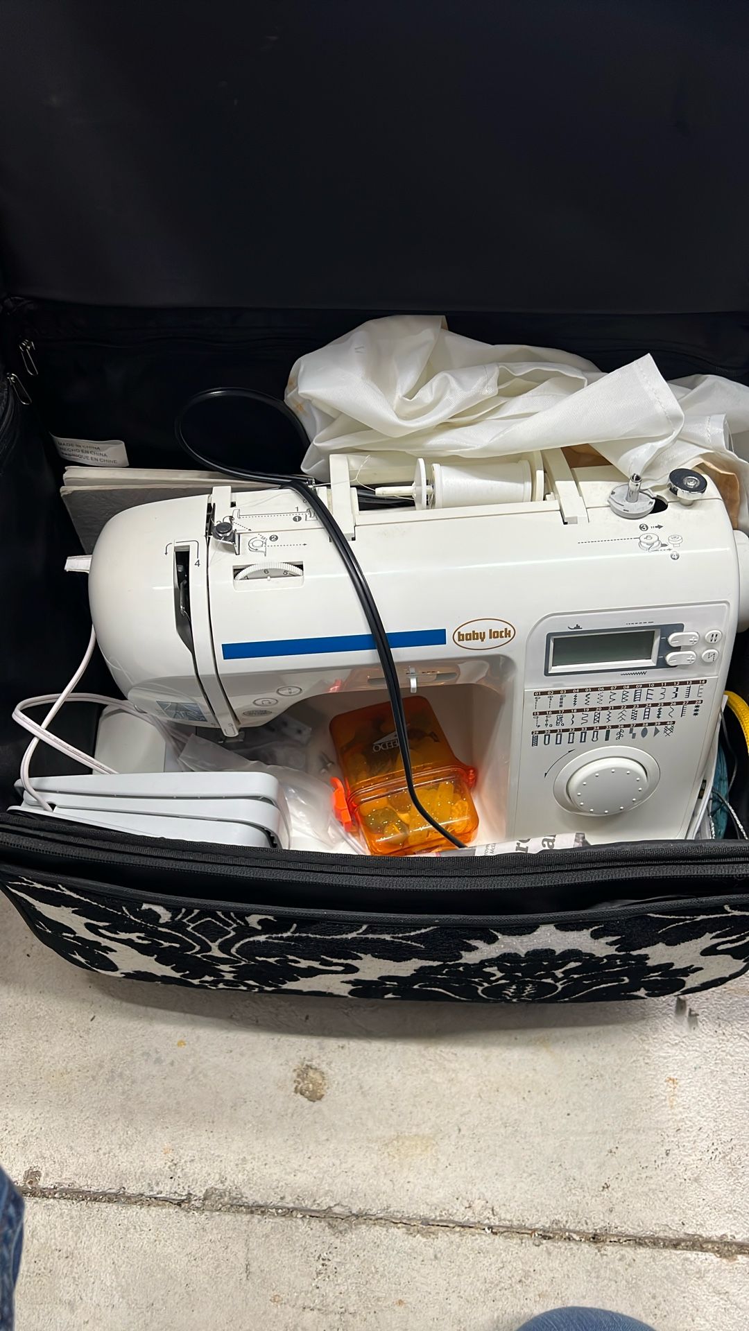 Baby Lock Sewing Machine  W/electronic Readout 