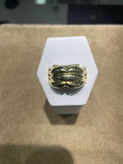 14KT Gold Ring