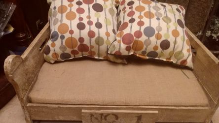 Dog or cat bed