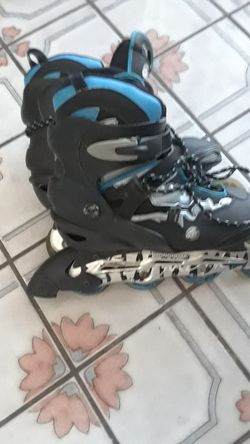 Rollerblades Size 8