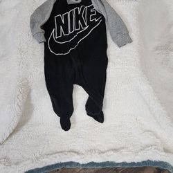 4.   6-12 Baby Boy NIKE apparel Normally I Would Sell One For 20 Or 25