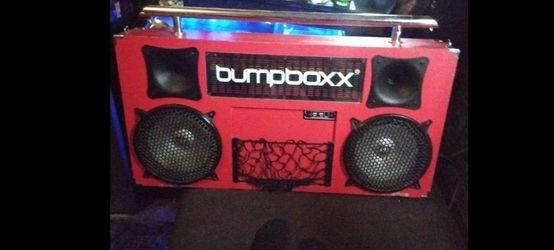 Bumpbox Giant Boombox