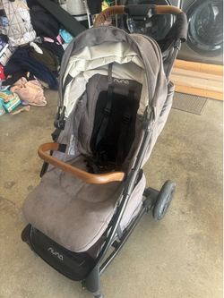 Nuna Tavo Stroller