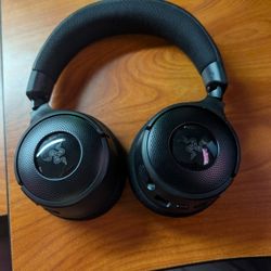 Razer Kraken V4 Wireless Headset Tested Working