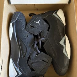 Jordan True Flight 4y