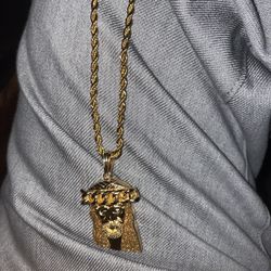 High Quality Gold Plated 24 Inch Rope Chain With Pendants 