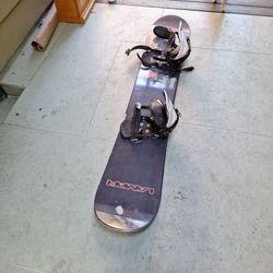 160cm  Lamar Snowboard And Burton Binding