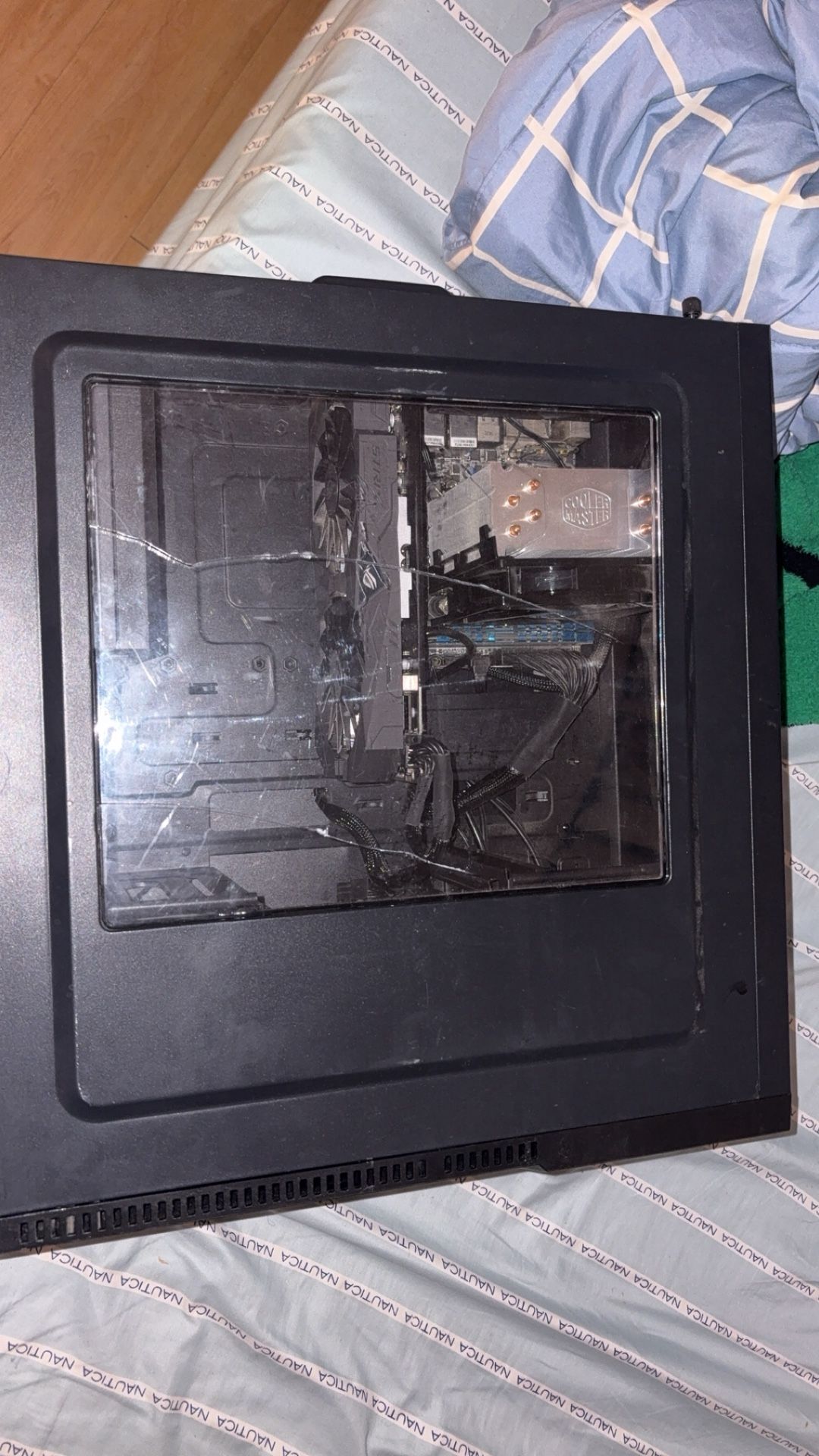 CUSTOM BUILT GAMING PC 200$ OR TRADE FOR BMX OR SE BIKE OR OTHER TRADES SEND OFFERS