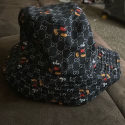 gucci mickey mouse hat