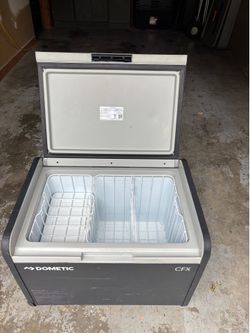 Dometic portable refrigerator/freezer with built-in ice maker