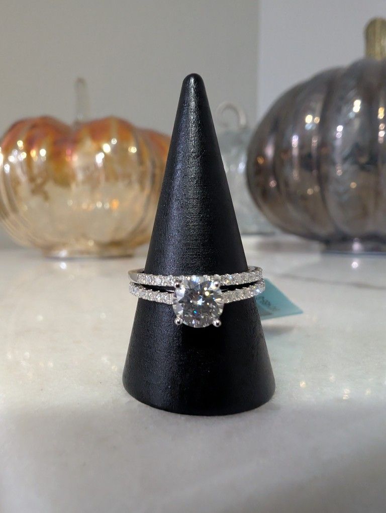 Solid .925 Sterling Silver Moissanite Ring Set