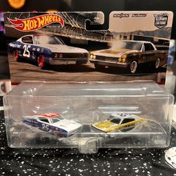 Hot Wheels Premium 2 Pack