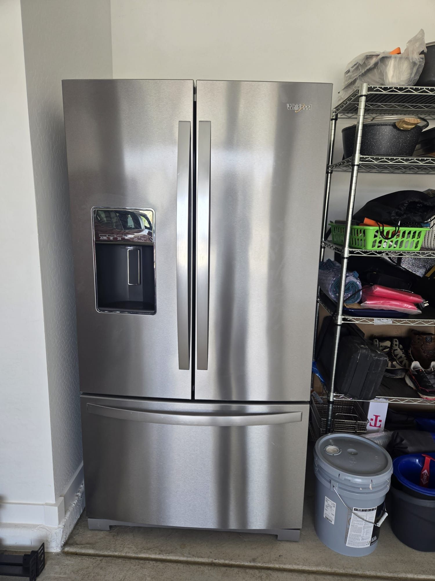 Refrigerator