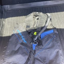 Scuba Buoyancy Vest