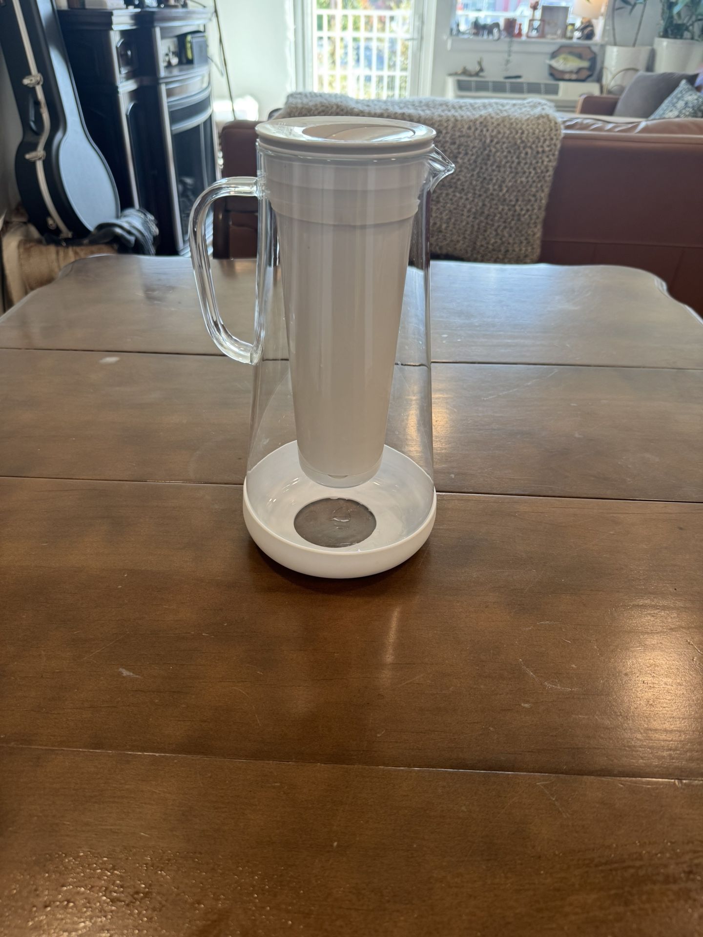 Life Straw Filtered Water Pitcher