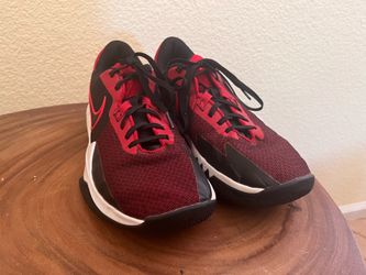 Nike Precision 6 basketball, black and red, men’s size 9.5