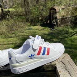 Fresh Adidas $50