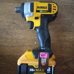 DeWalt  DCF 885 Impact Driver With Battery 