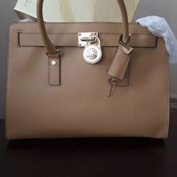 Michael Kors Authentic   Bag