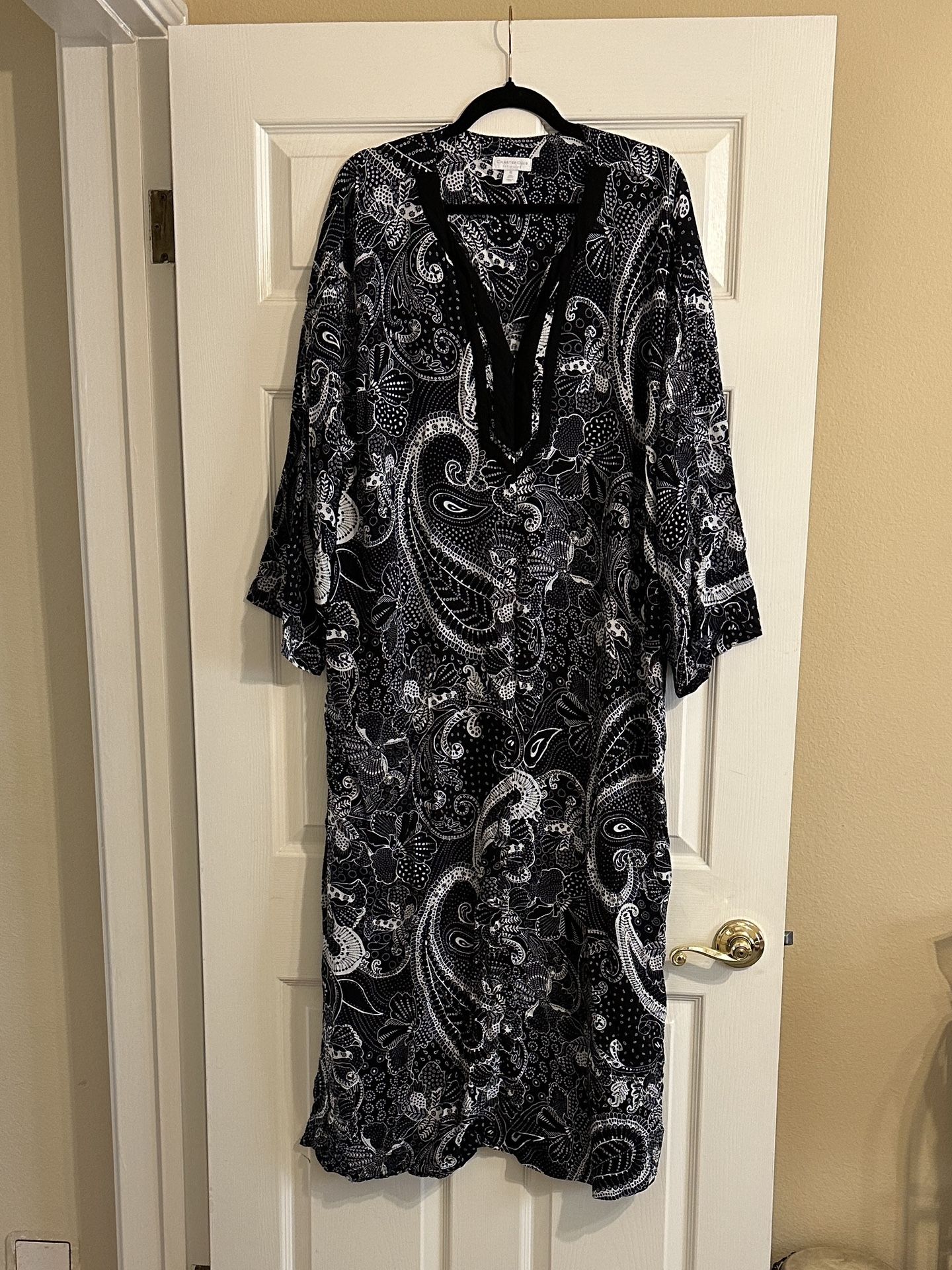 Vintage Charter Club Intimates Black and White Paisley Kaftan Maxi Dress 