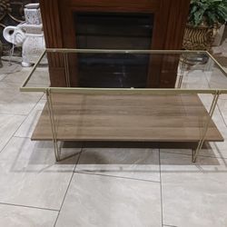 39Lx18W GLASS COFFE TABLE  $50