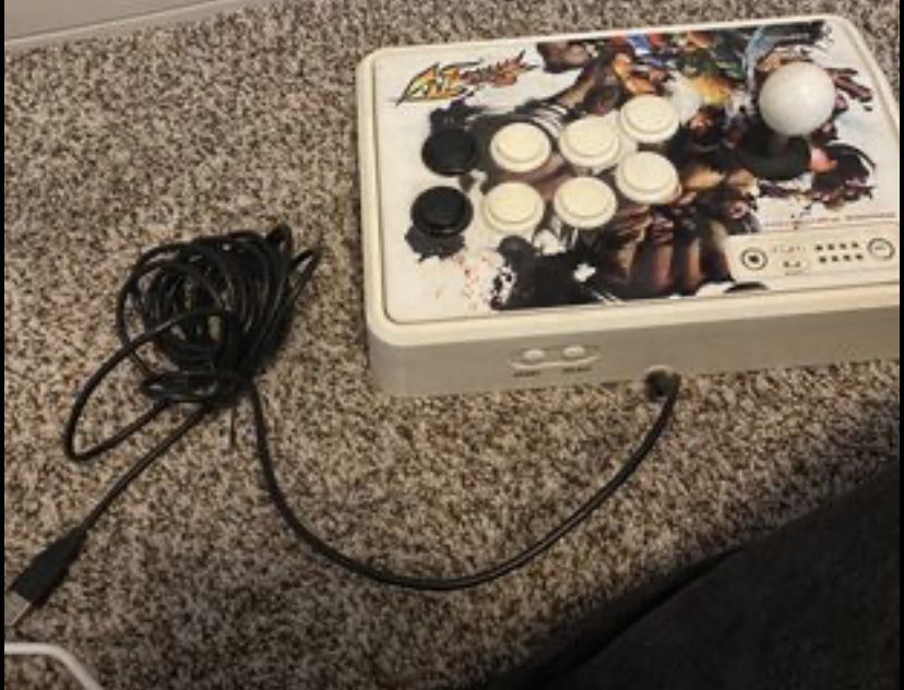 Street Fighter 4 Mad Catz Arcade Stick