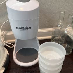 Hawaiian Shaved Ice Maker 🍧 