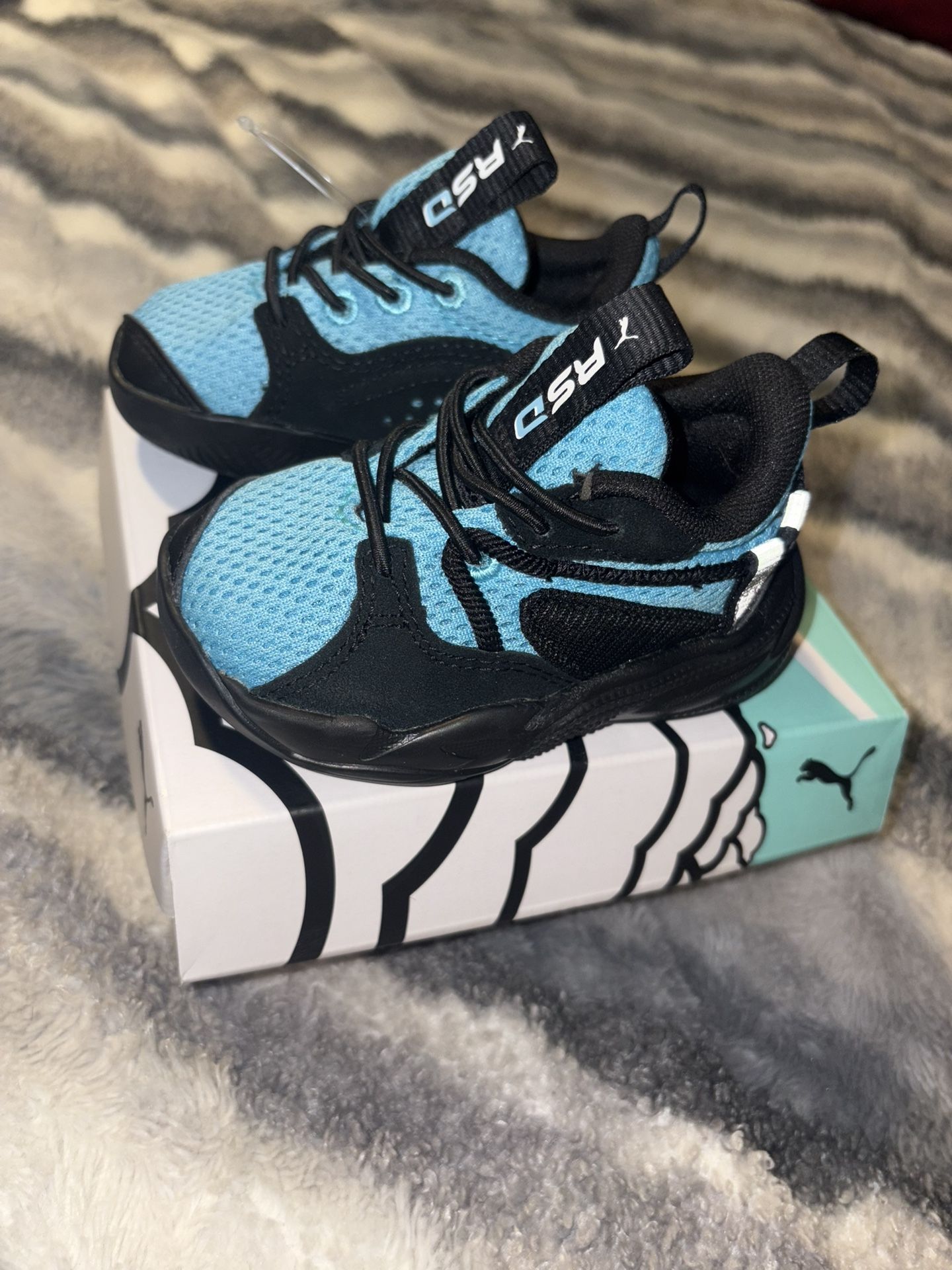 Puma Baby Shoes. Size 4