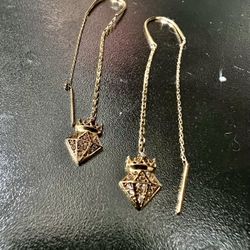 Dangling Gold with diamond 💎 Earrings 