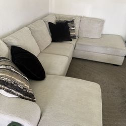 Sectional Couch Ashley Furniture 