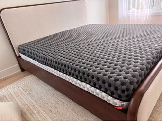 Layla kind size mattress