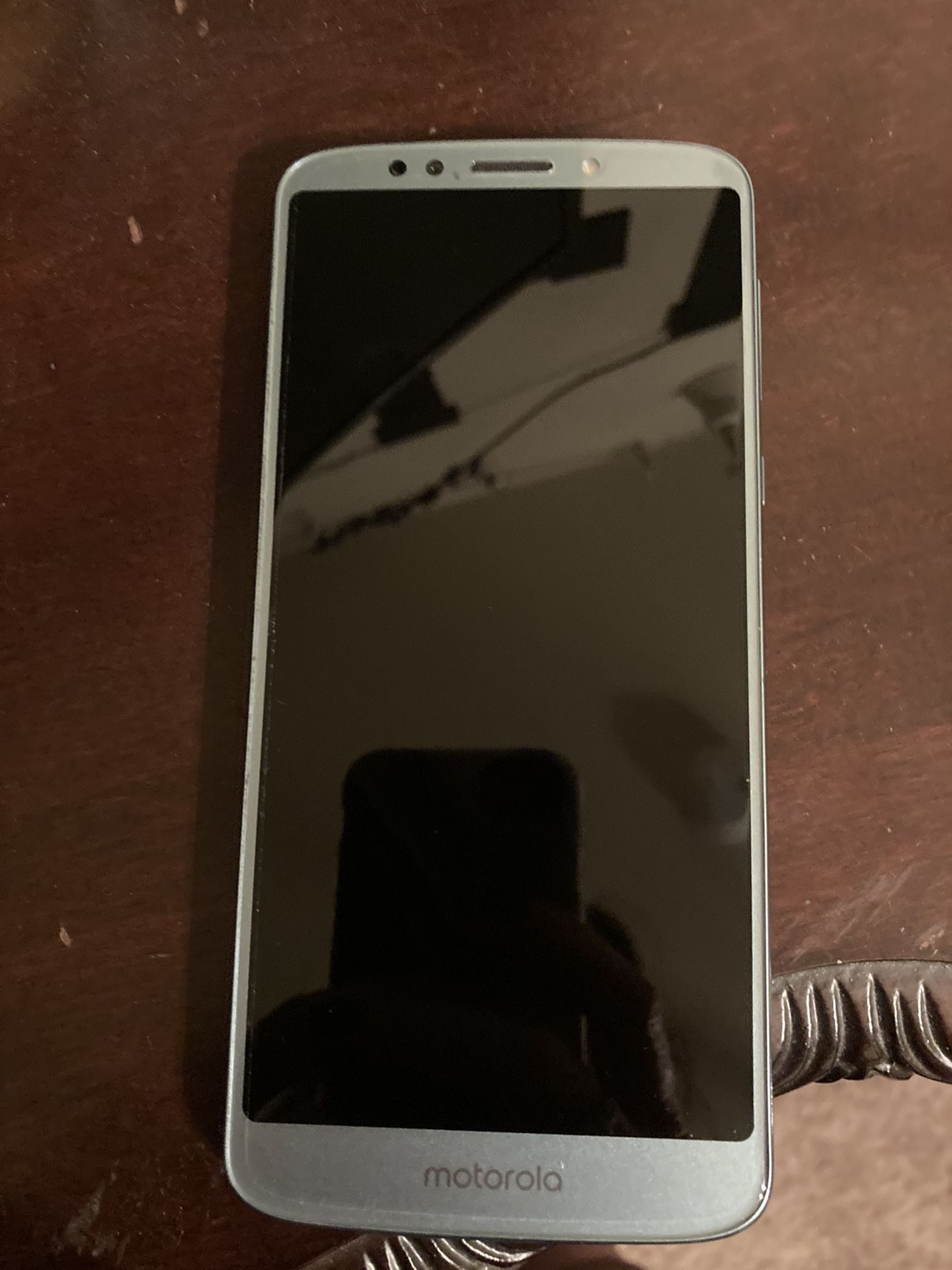 T-Mobile moto E-7 Plus