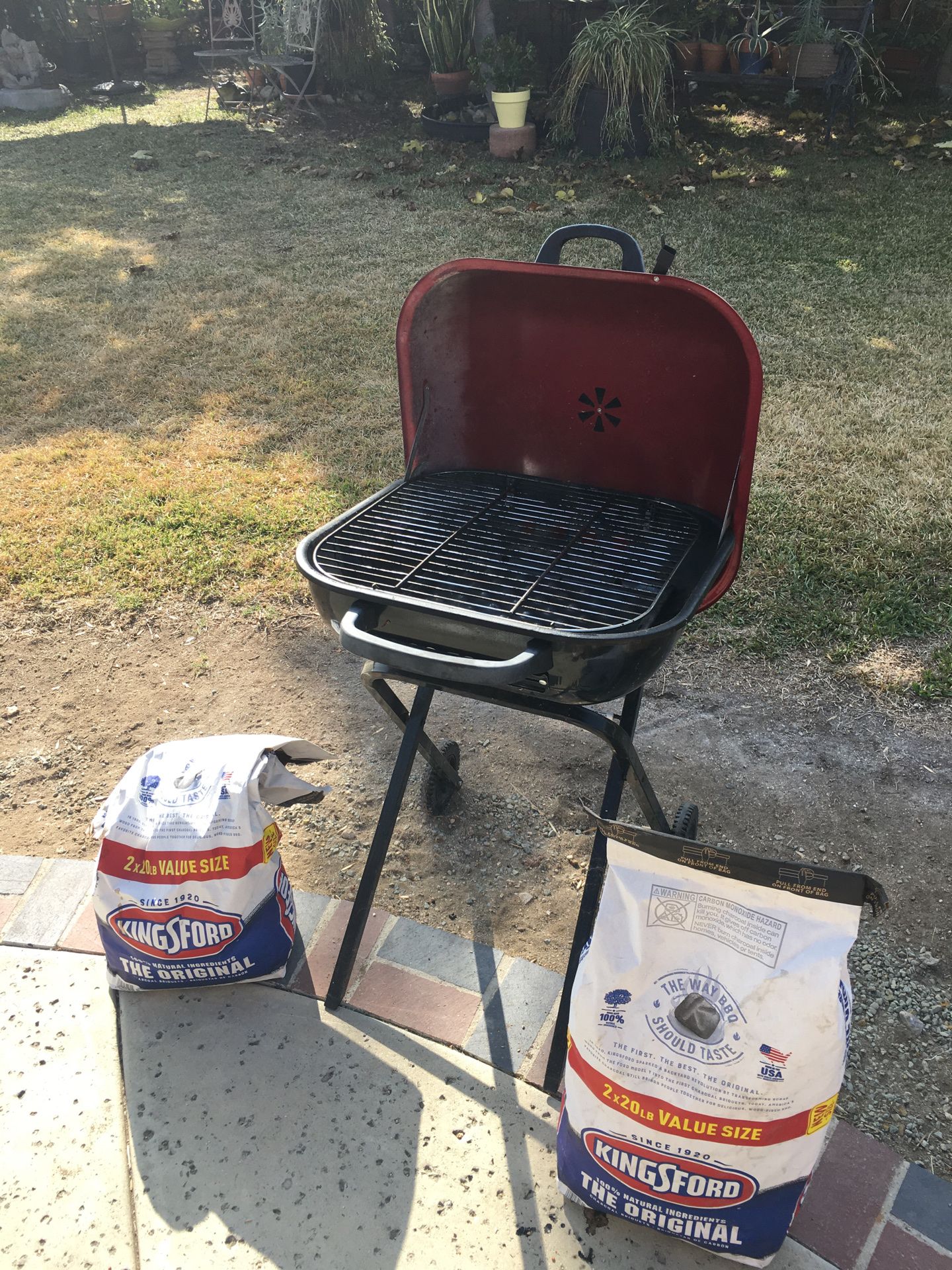 Kingsford Coal grill (Good Condition)