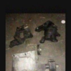 1996/2000 Honda Civic EX Power Steering Bracket Driver Side Motor Mount And AC Bracket