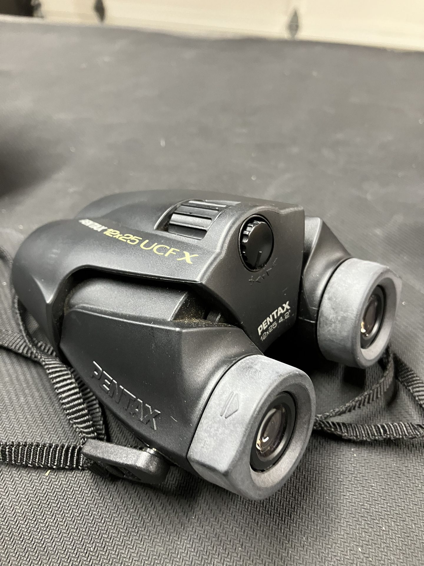 Pentax UCF X 12x25 Binoculars