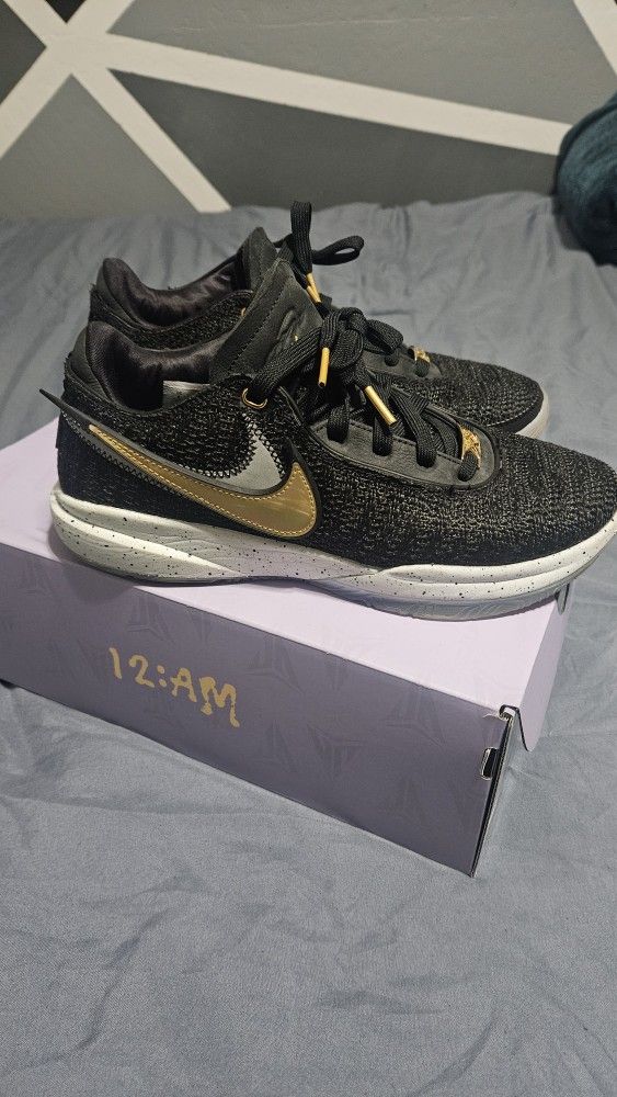 Nike Shoes