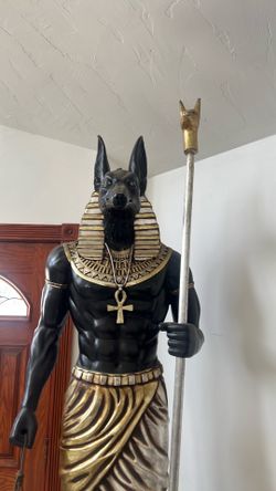 Egyptian statues