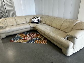 3PC BEIGE LEATHER SECTIONAL SOFA W/ FREE DELIVERY