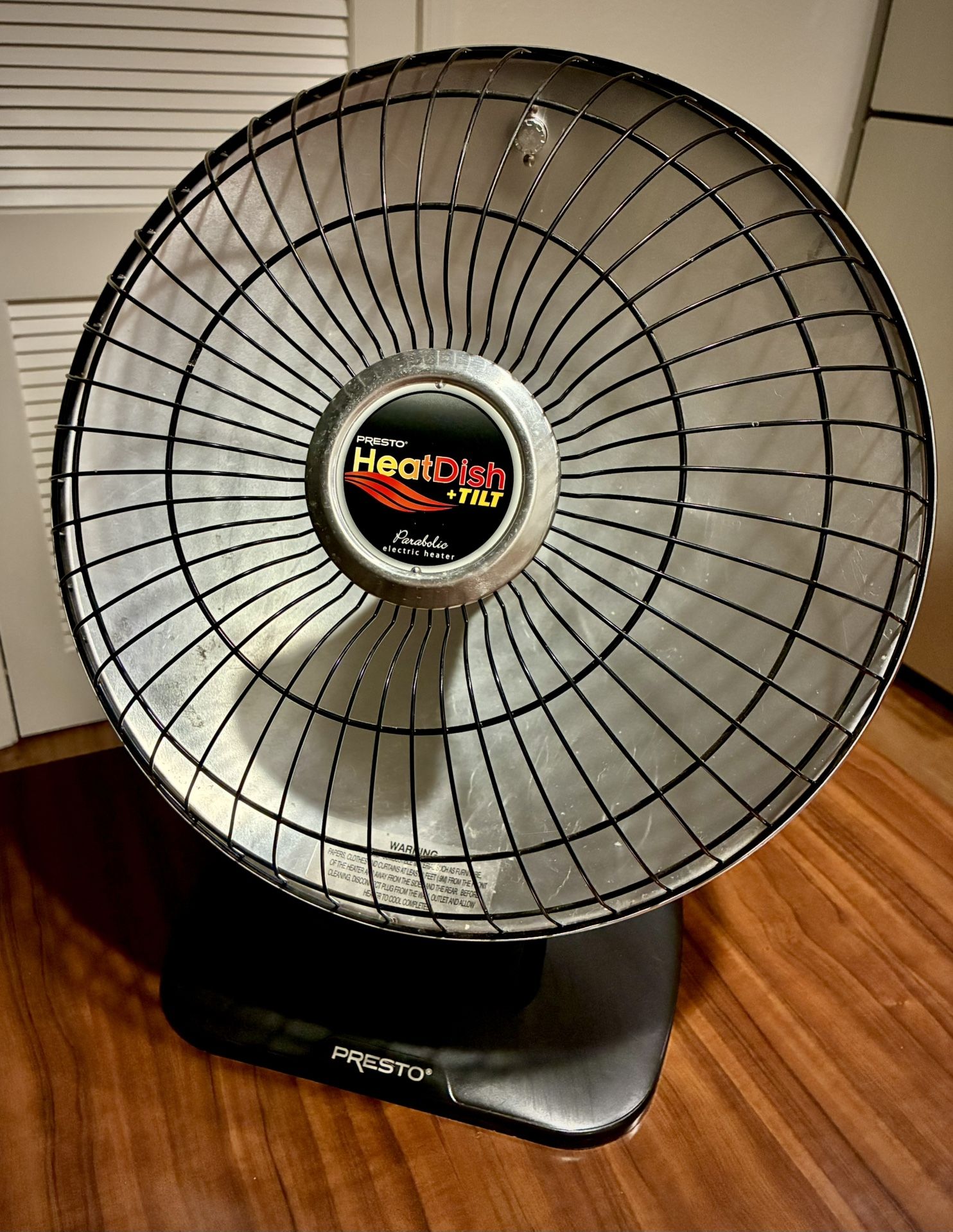 Presto HeatDish +Tilt Parabolic Heater