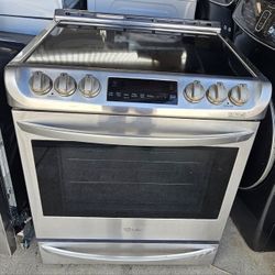 LG STAINLESS STEEL SLIDE IN GLASSTOP STOVE CONVECTION OVEN.....$ 200