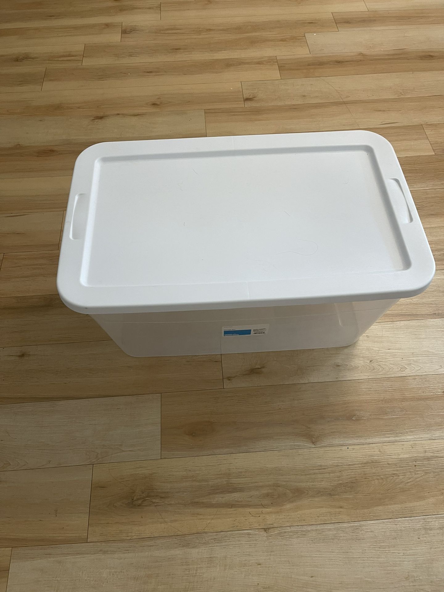 Sterilite Small Storage Bin, 20 Quart Clear Plastic Storage Container