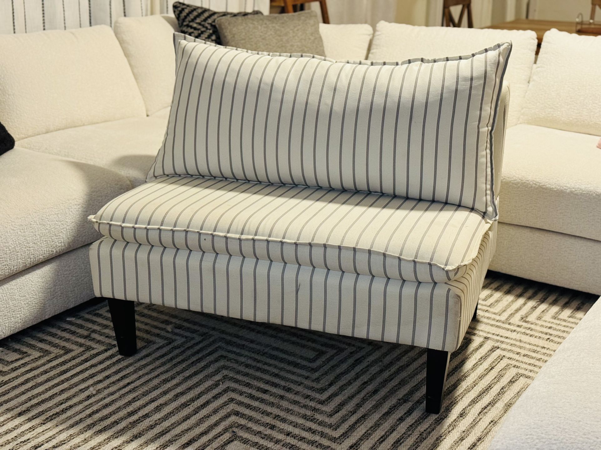 Small Couch / Loveseat / Oversized Accent Chair