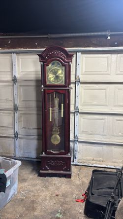 Cucú Watch
