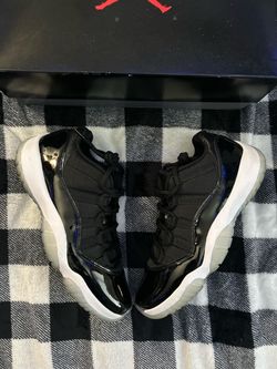 Space Jam 11 lows size 8.5