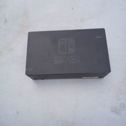 Nintendo Switch Dock 20$