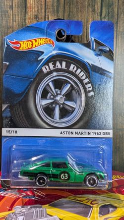 Hot Wheels Real Riders Aston Martin 1963 DB5 Green #15/18