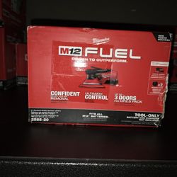 M12 FUEL 12V Lithium-lon Brushless Cordless 6 in. Random Orbital Sander (3/16 in. Orbit) Tool-Only