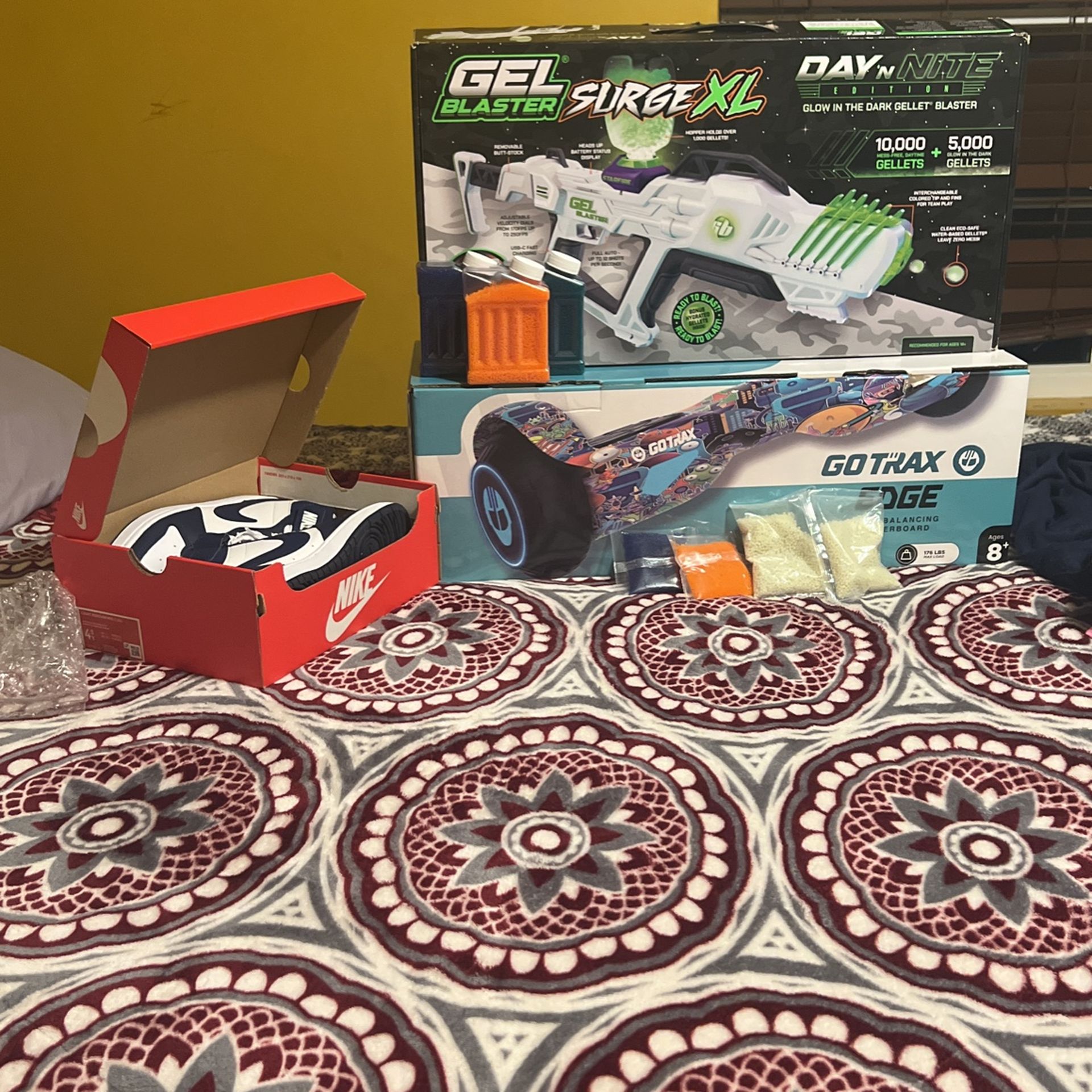 Gel Blaster And Shoes And Hover Board With Gellets